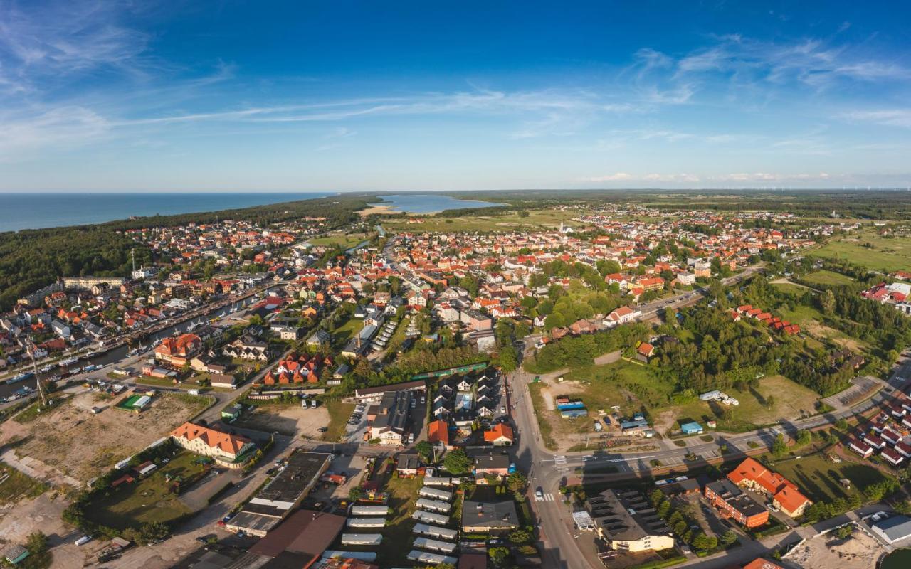 Domki Wakacyjne By Lider Łeba Esterno foto