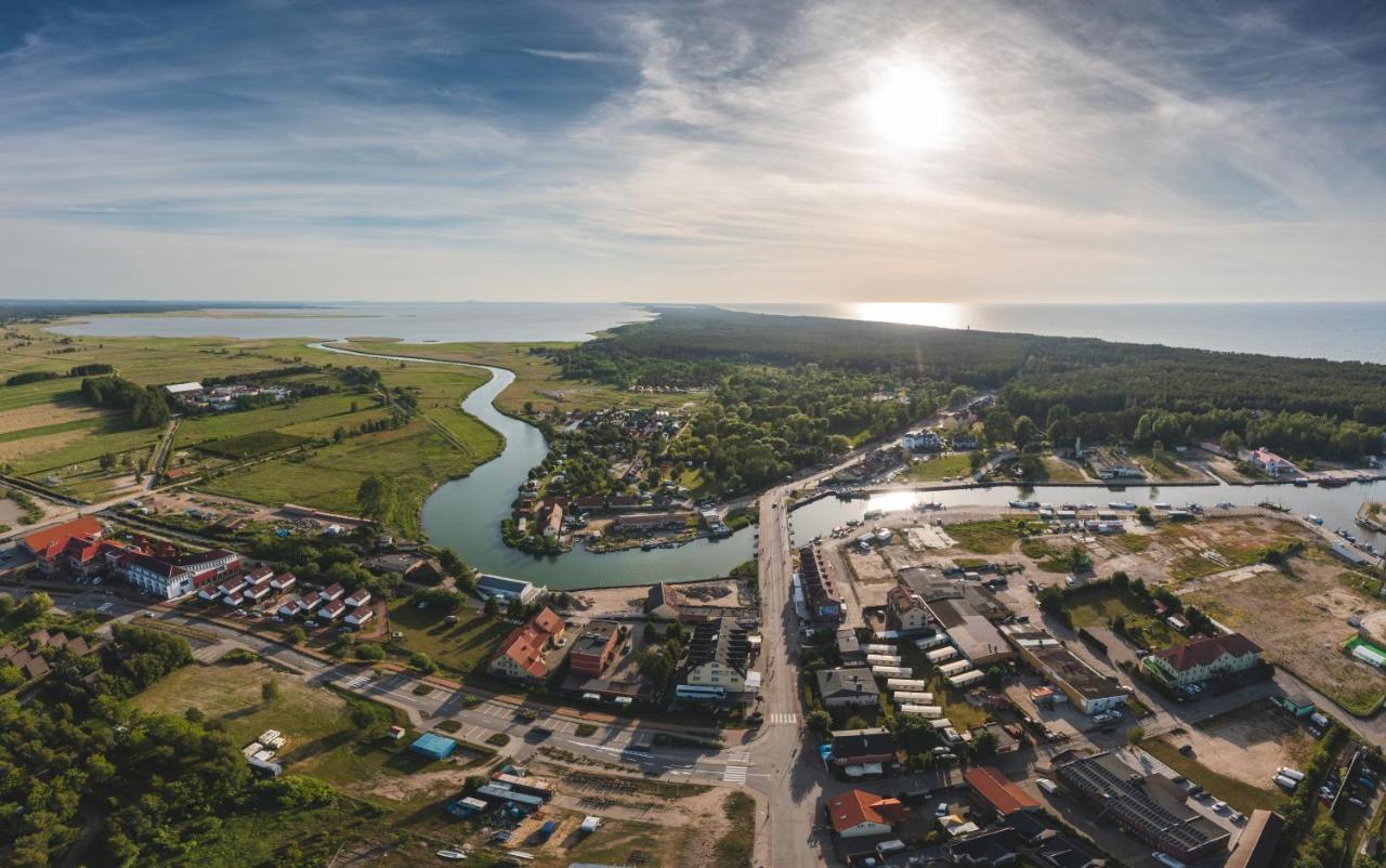 Domki Wakacyjne By Lider Łeba Esterno foto