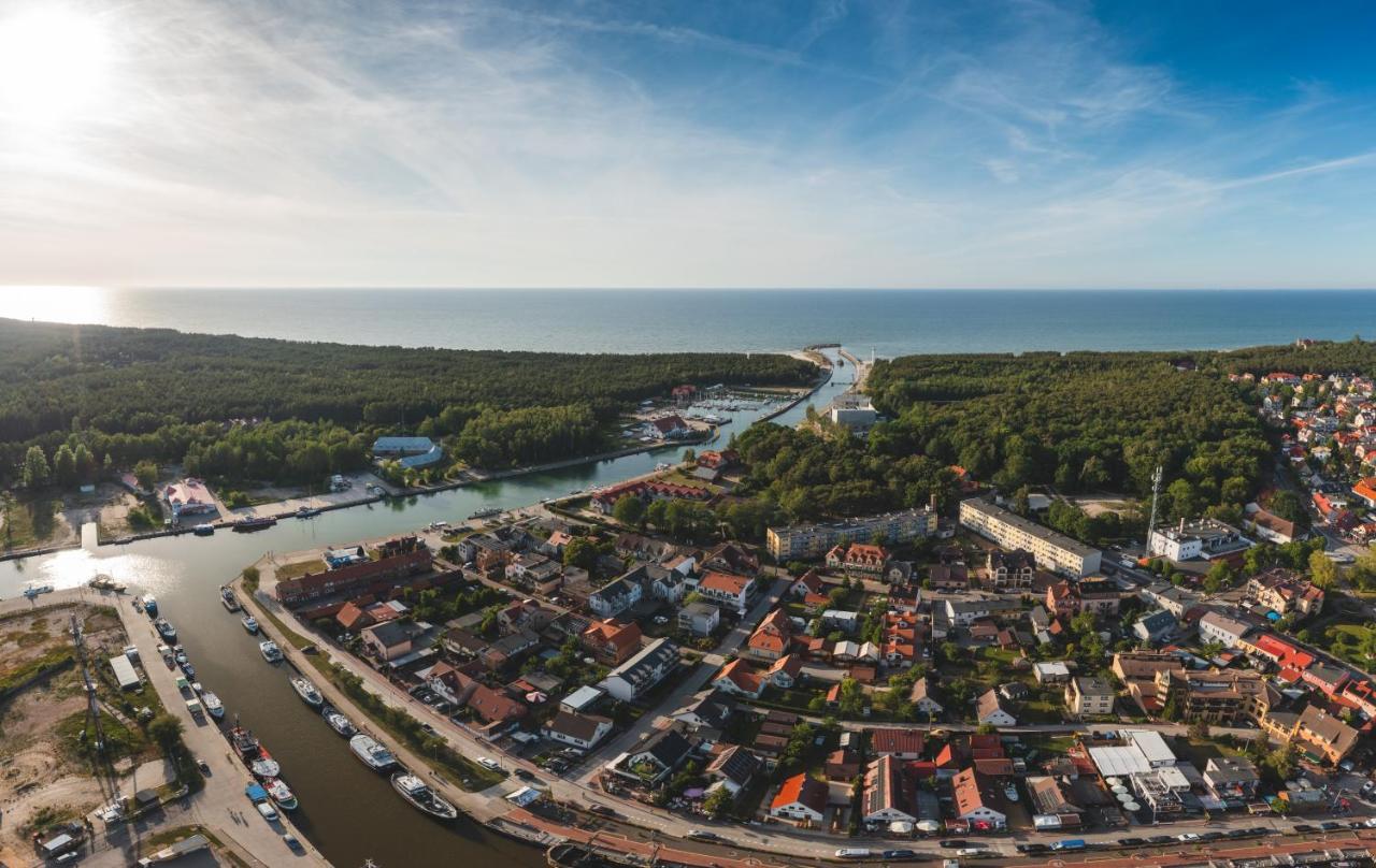 Domki Wakacyjne By Lider Łeba Esterno foto